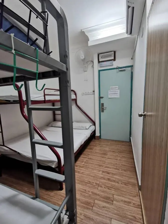 Halo Hostel Kota Kinabalu 0*,